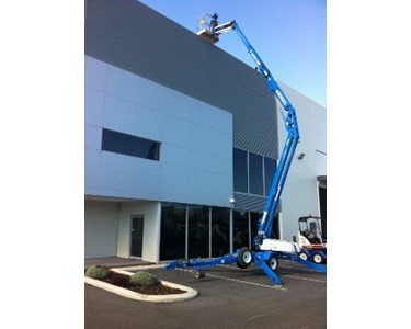 Residential & Commercial Skylight Installation