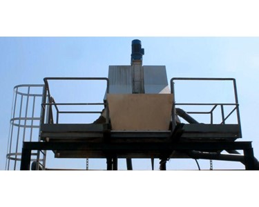 Solid-Liquid Separator | SEPCOM Vertical Screw Press