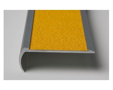 Stair Tread | Yellow Bullnose with Anti Slip Carbide