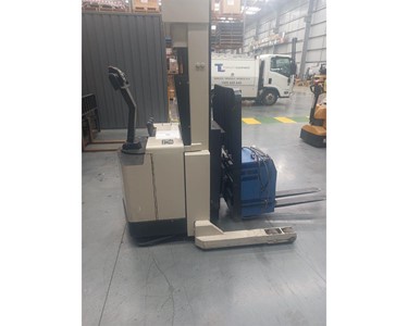 Crown - Used Walkie Reach Truck