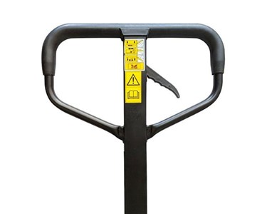 Mitaco - Standard Pallet Jack / 2.5-3T Capacity- 685mm Wide
