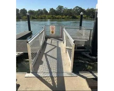 Star Aluminum - Gangways Access Platform