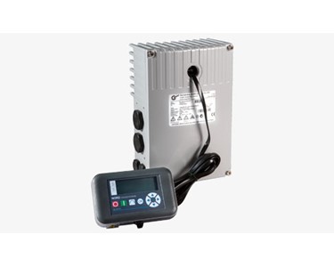 Integrated PLC Frequency Inverter | SK 180E