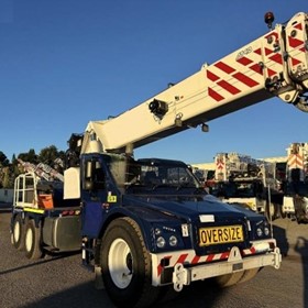 Pre Owned Pick and Carry Crane | CRANES AT40