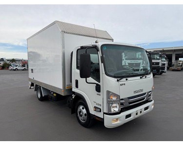 Isuzu - Used Pantech Truck | 2021 NPR 45/55-155
