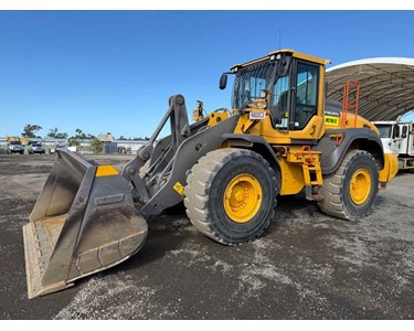 Volvo - Used 2017 Volvo L110H wheel loader 