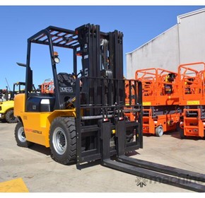 5T Diesel Forklift | FD50T-3F450SSFP  4.5m Triplex