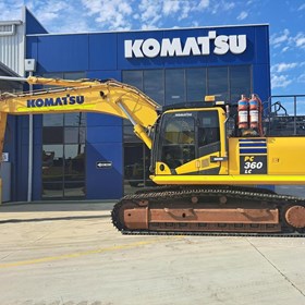 Used Excavator | 2022 Komatsu PC360LC-11