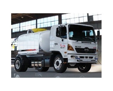 STG Global - 8,000L Polytank Water Truck