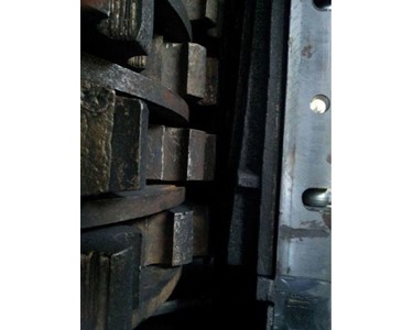 Enerpat - Vertical Scrap Metal Hammer Mill | Vertical Shredders
