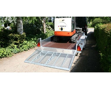 Variant Trailers - Universal Tilting Flatbed Trailer - 3521 U4