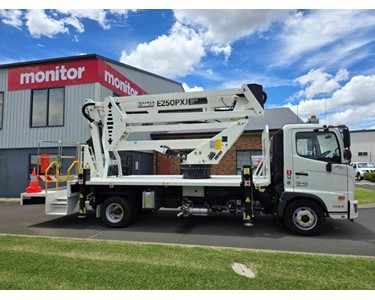 GSR - Truck Mounted Lift | GSR E250PXJ Hino FC 1124 4x2