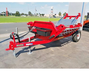 Trailed Round Bale Feeder 