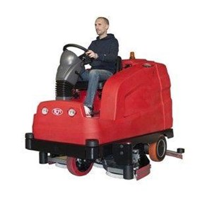 Rider Scrubber 10,400 m²/hour | RCM Tera 