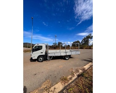 Fuso - Canter 515 Wide Heavy Duty Purpose Built Alloy Tray Truck