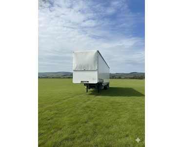 Stonestar - Used Curtainsider Trailer | Semi Curtainsider Drop Deck Trailer