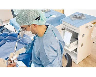 Brumaba - Operating Table | GENIUS EYE PRO 