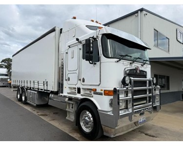 Kenworth - Used Curtainsider Refrigerated Truck | 2010 K108