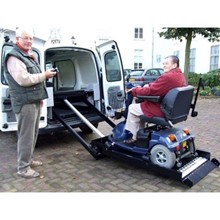 Vehicle Wheelchair Lift