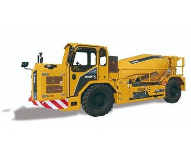 Putzmeister - Concrete Mixer Truck | Mixkret 5