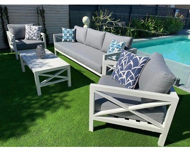 Royalle - Outdoor Sofa | Hampton