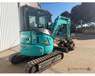 Kobelco - Used Mini Excavator | 2023 Kobelco SK35SR-6