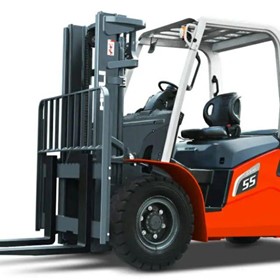 LPG/Diesel Forklift 4.0-5.5 Tonne | G3 Series