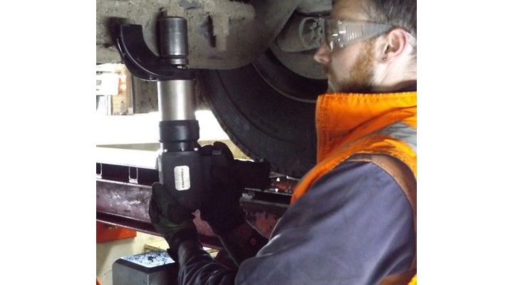 Enerpac PTW torque wrenches are used for repetitive tasks ranging from construction to vehicle servicing