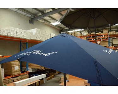 Indoor Outdoor Imports - Commercial Market Umbrella - CAF8-3x3m