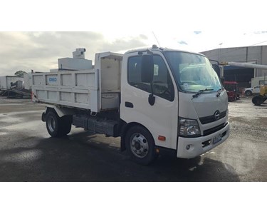 Hino - Used Tipper Truck | 2012 300 Series