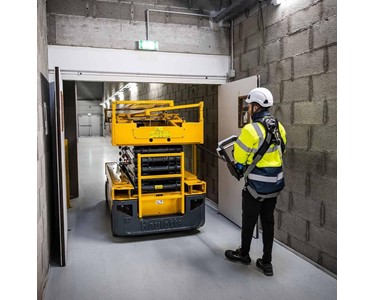 Haulotte - Electric Scissor Lift Compact 10-12-14 | 8.0 m - 11.