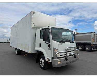 Isuzu - Used Pantech Truck | 2015 F Series FRR 600 X-Long