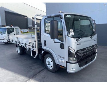 Isuzu - Tray Dropside Truck | NNR 45-150 DT D34 Traypack