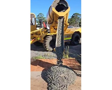 Carmix - Carmix 3.5TT Self Loading Mixer