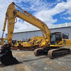 Used Excavator | 2021 Komatsu PC490LC-11