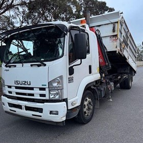 Used Tipper Truck | 2013 ISUZU FSR850 