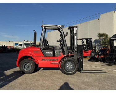 Mammut - H35FC Rough Terrain Forklift