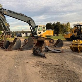 Used Excavator JCMA 925LC 