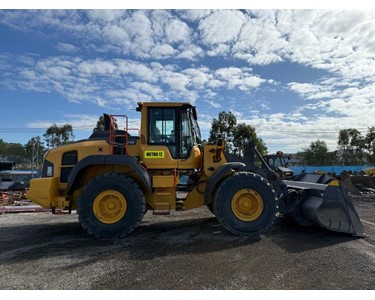 Volvo - Used 2017 Volvo L110H wheel loader 