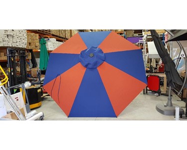 Indoor Outdoor Imports - Commercial Market Umbrella - CAF8-4.2m Round Straight Edge.