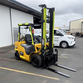 Used Cat 2.5T LPG Forklift
