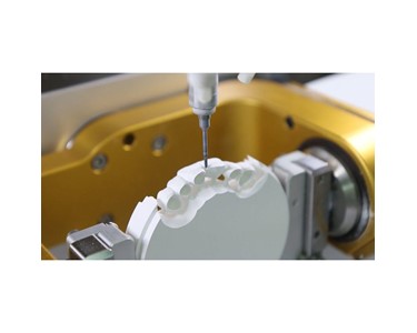Arum - 5-Axis Dry Dental Milling Machine (5X-450)