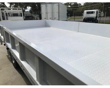 Hyundai - Tray Truck | 2023 EX6 MIGHTY 