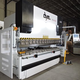 CNC Press brake | NG/ADS 110 tonne x 3.1m