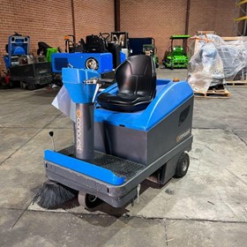 Used Ride-on Industrial Sweeper| PB106E  