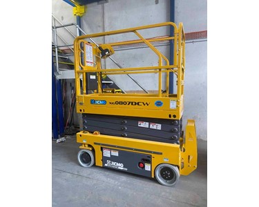 XCMG - 2022 New Scissor Lift and Trailer Package