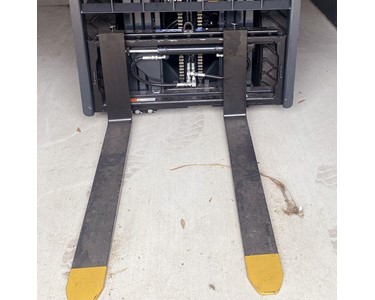 Cat - Used Cat 2.5T LPG Forklift – GP25PTY-C