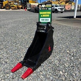  Trenching Buckets | CAT17 1.7T GP 200