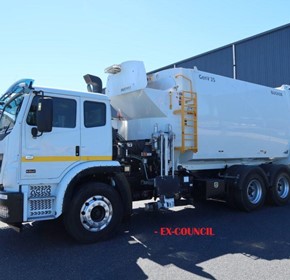 Used Garbage Compactor | 2350 Auto (6x4) - Bucher SL25 Side Load