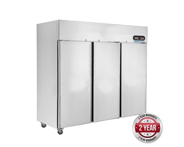 FED - Three Door SS Upright Display Freezer - SUF1500